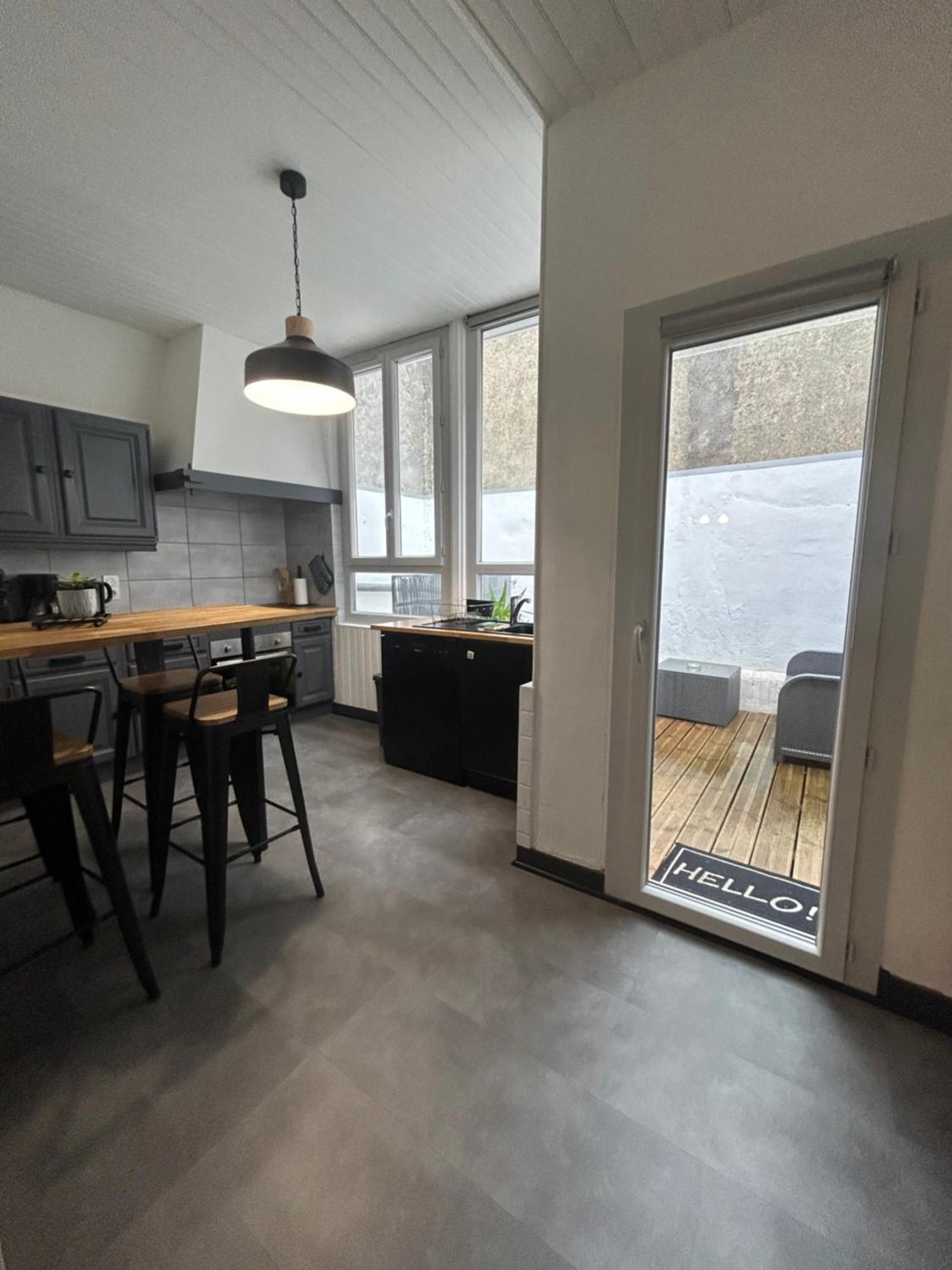 Maison De Ville Avec Garage Et Terrasse Lourdes Zewnętrze zdjęcie