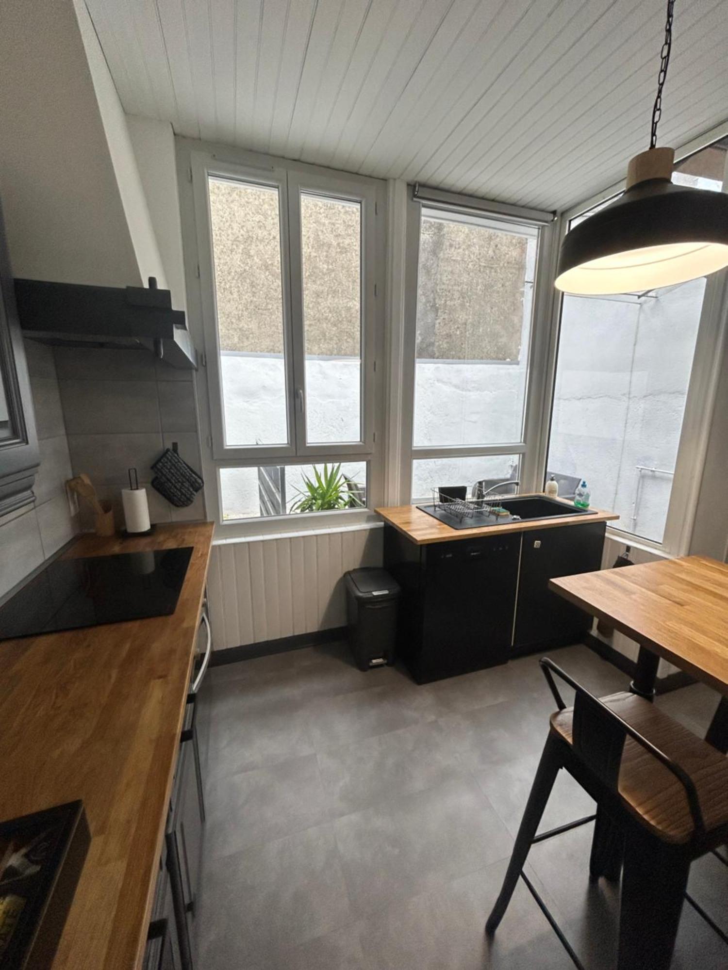 Maison De Ville Avec Garage Et Terrasse Lourdes Zewnętrze zdjęcie