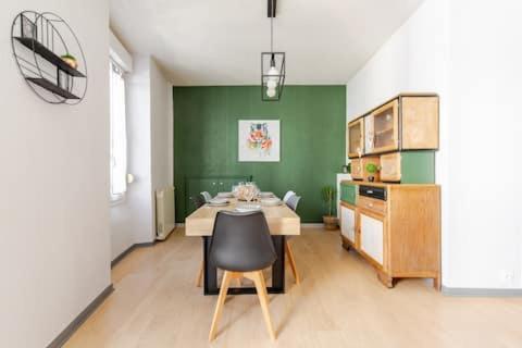 Maison De Ville Avec Garage Et Terrasse Lourdes Zewnętrze zdjęcie